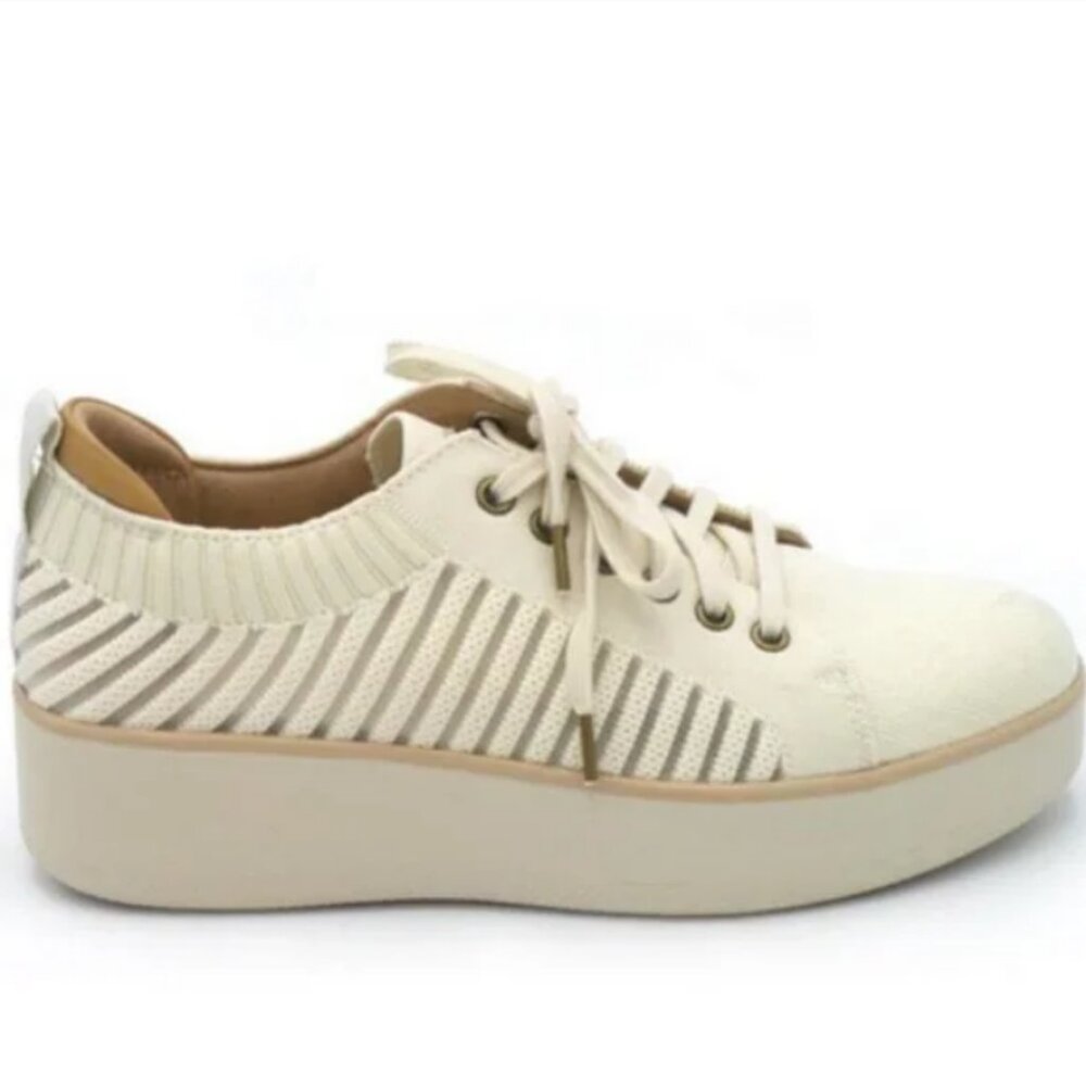 TRAQ by Alegria Women's Magiq Smart Walking Shoe